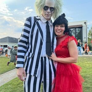 Black and White Striped beetlejuice Costume with wig